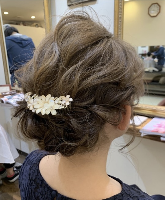 【長さ別】結婚式お呼ばれヘア特集　ミディアム編 その4